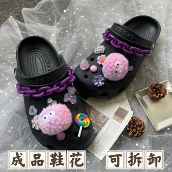 Лилави плюшени топки-окачване за Crocs, лилаво верига-окачване за обувки Croc, забавна градински обтегач за обувки, аксесоари Croc, сладък
