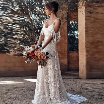 Богемное сватбената рокля на тънки спагети презрамки, секси сватбени рокли в стил Кънтри с отворен гръб, лятна плажна рокля 2023